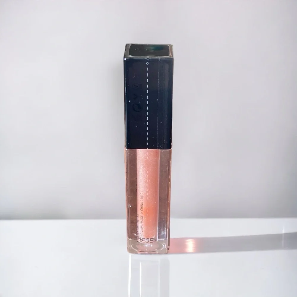 💎 ELEMAN BEAUTY Lip Gloss in Color Santorini Deluxe Travel Size New & Sealed